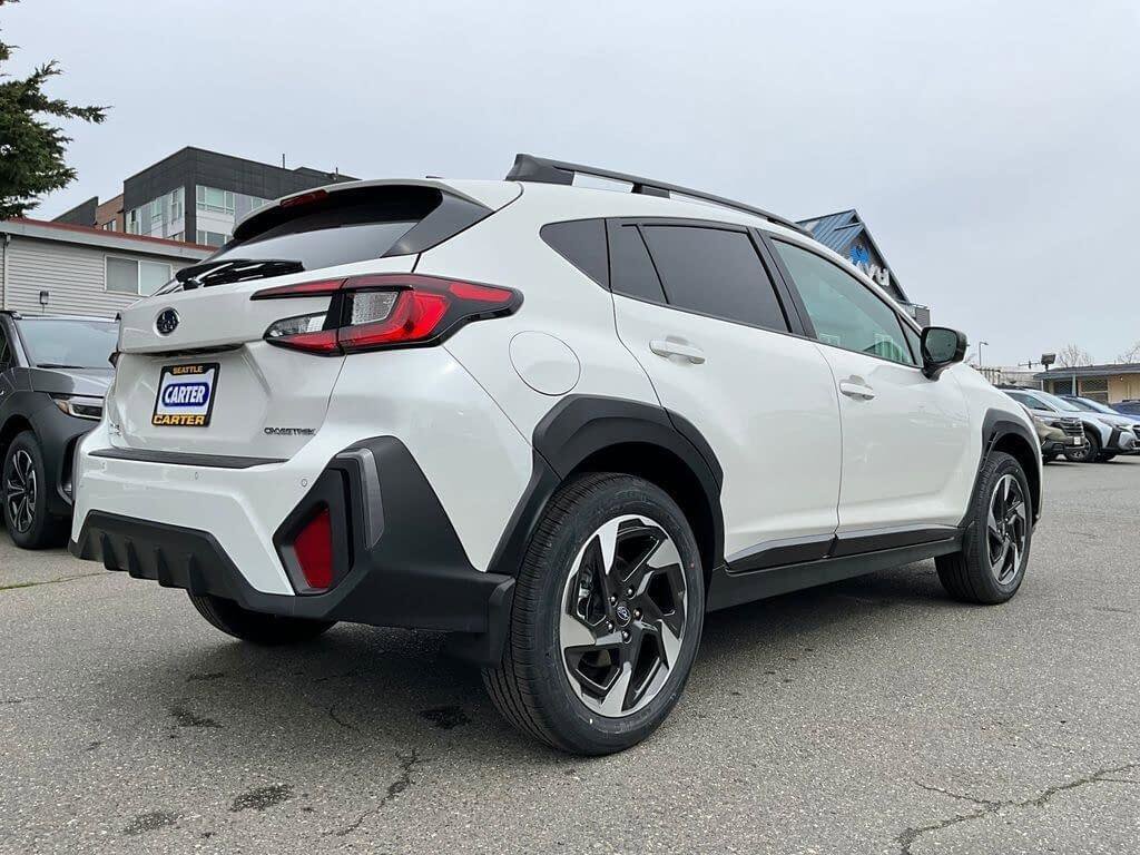 Certified 2025 Subaru Crosstrek 2.5i Limited w/ Crosstrek Mirror Package image 8