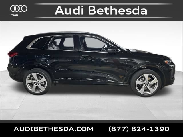 Used 2025 Audi Q5 Premium Plus w/ Premium Plus AWD/4WD image 8
