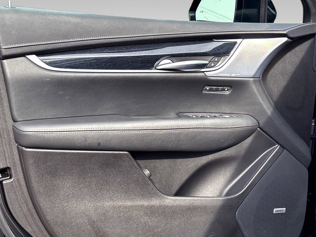 Certified 2025 Cadillac XT5 Premium Luxury image 21