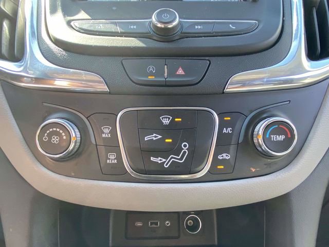 Used 2023 Chevrolet Equinox LS w/ LS Convenience Package image 21