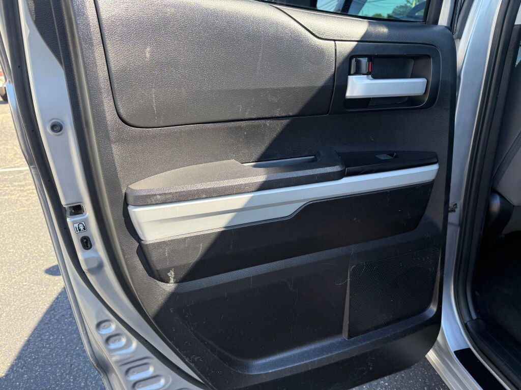 Used 2019 Toyota Tundra SR5 image 22