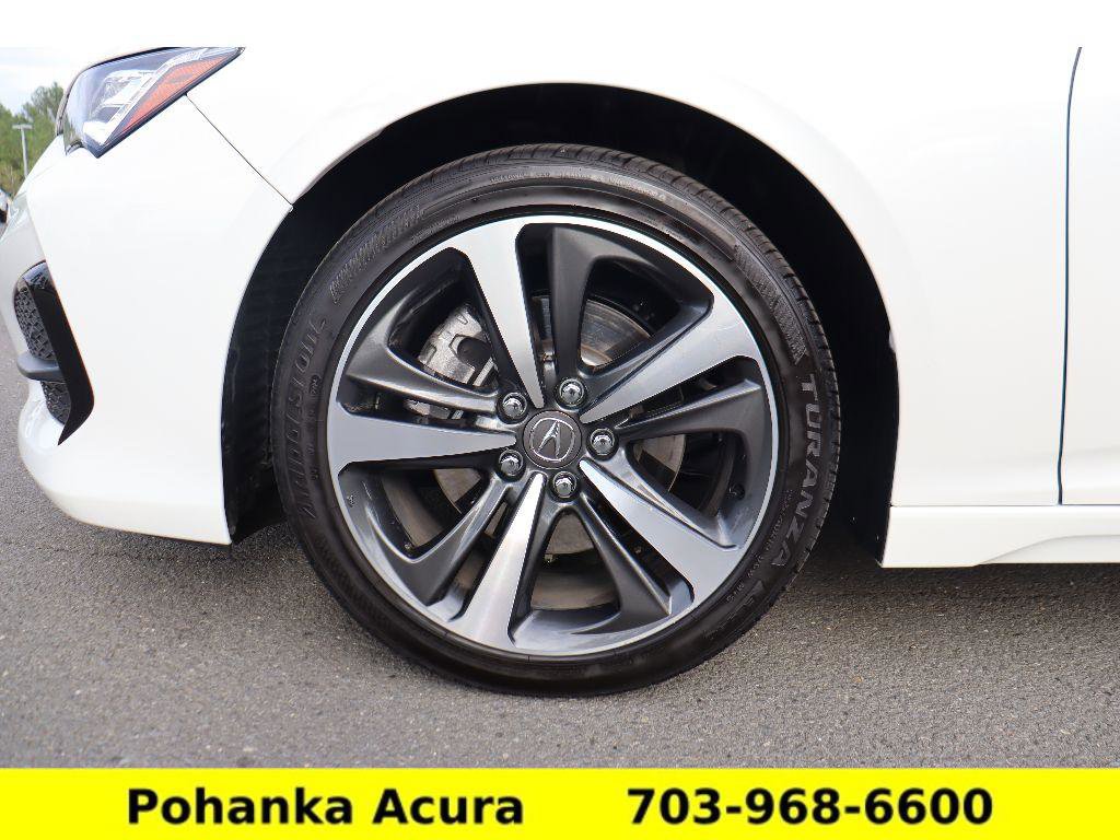 Certified 2025 Acura TLX w/ Technology Package image 27