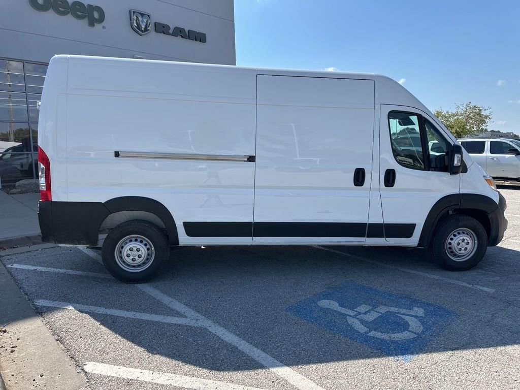 New 2026 RAM ProMaster 2500 w/ Convenience Group image 34