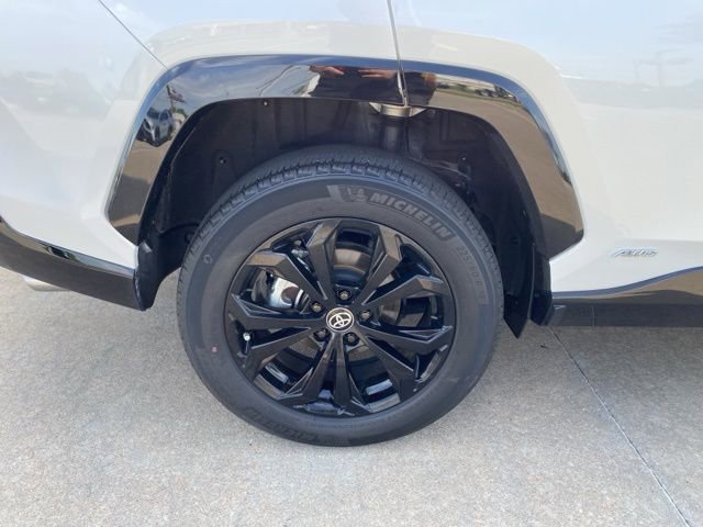 Used 2024 Toyota RAV4 XSE w/ Advanced Technology Package AWD/4WD image 27