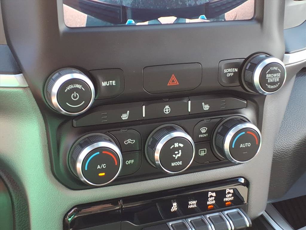 Used 2022 RAM 1500 Big Horn AWD/4WD image 31
