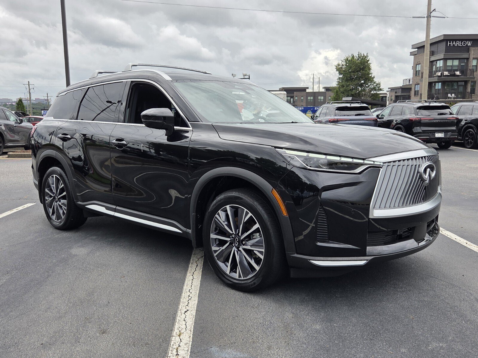 Certified 2026 INFINITI QX60 Luxe w/ Cargo Package FWD image 4