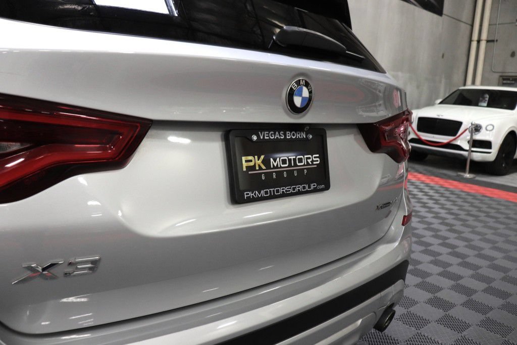 Used 2019 BMW X3 xDrive30i w/ Premium Package AWD/4WD image 6