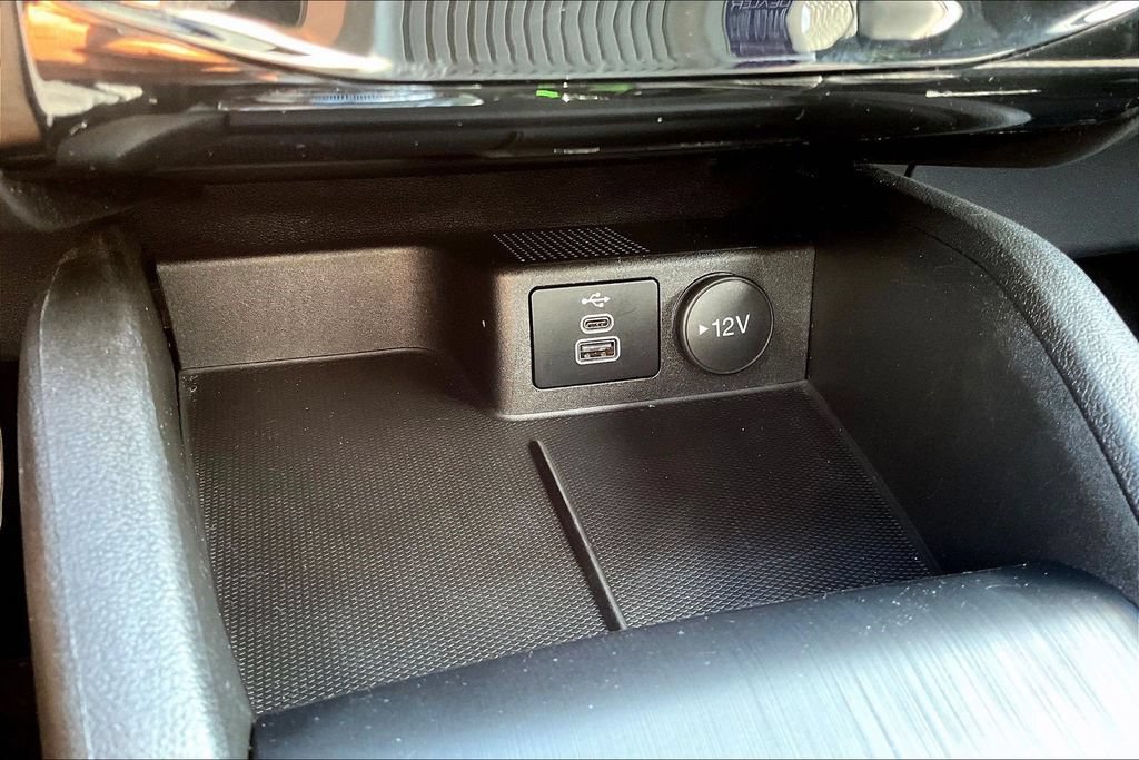 Used 2024 Ford Escape ST-Line w/ Tech Pack #1 AWD/4WD image 27