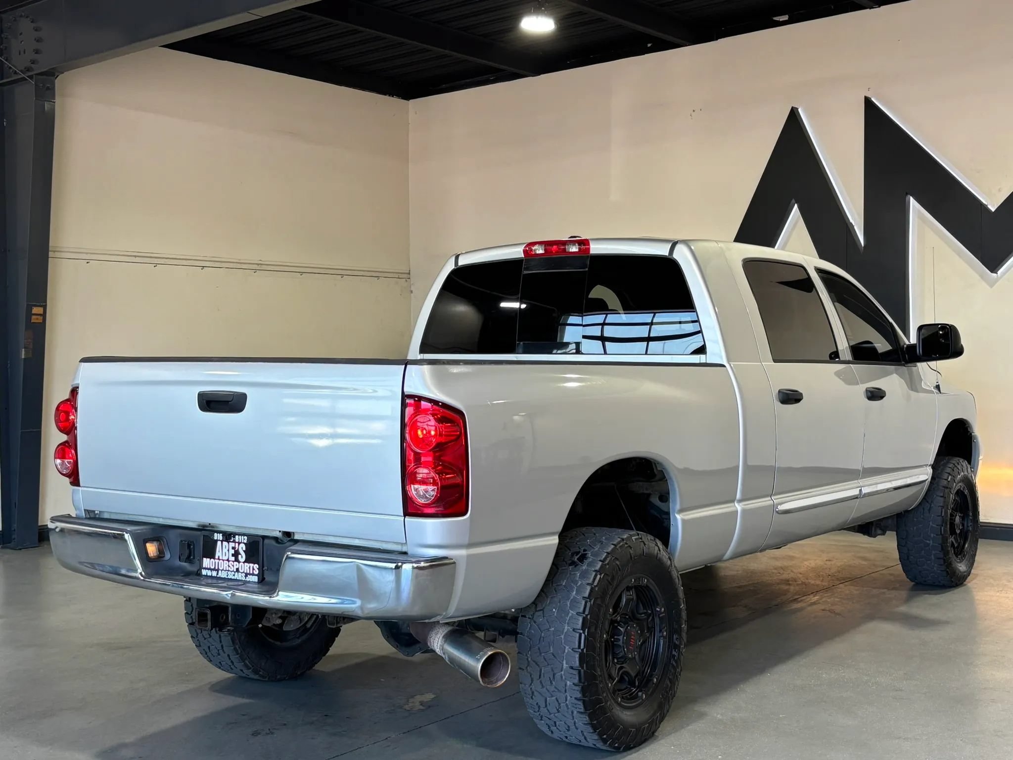 Used 2008 Dodge Ram 3500 Truck Laramie w/ Protection Group AWD/4WD image 3