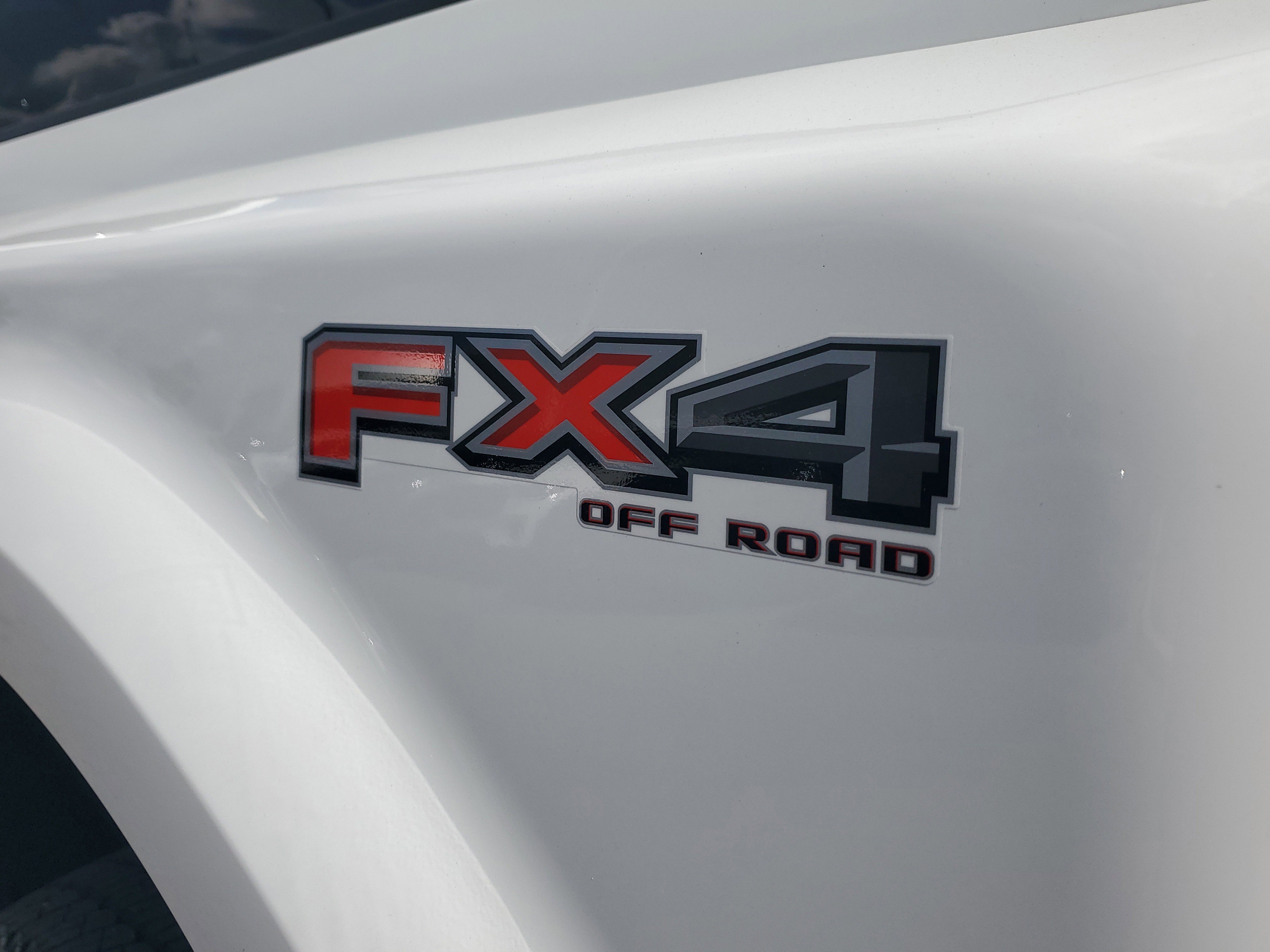 Used 2025 Ford F350 XL w/ 360-Degree Camera Package image 29