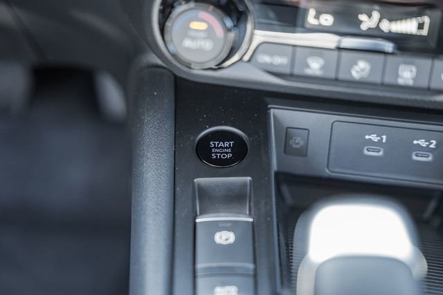 New 2026 Nissan Kicks SV image 23