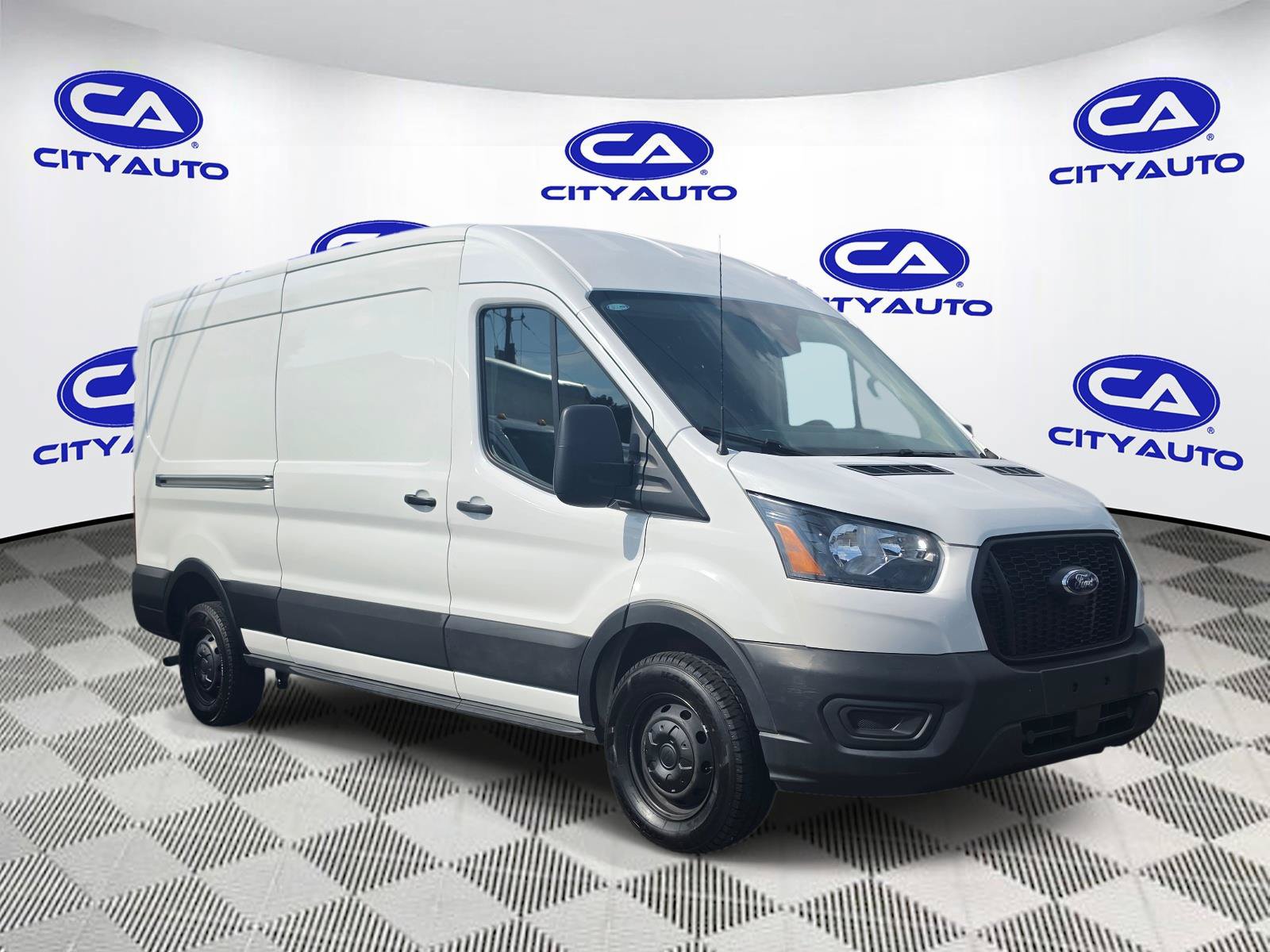 Used 2023 Ford Transit 250 Medium Roof w/ Load Area Protection Package RWD image 1
