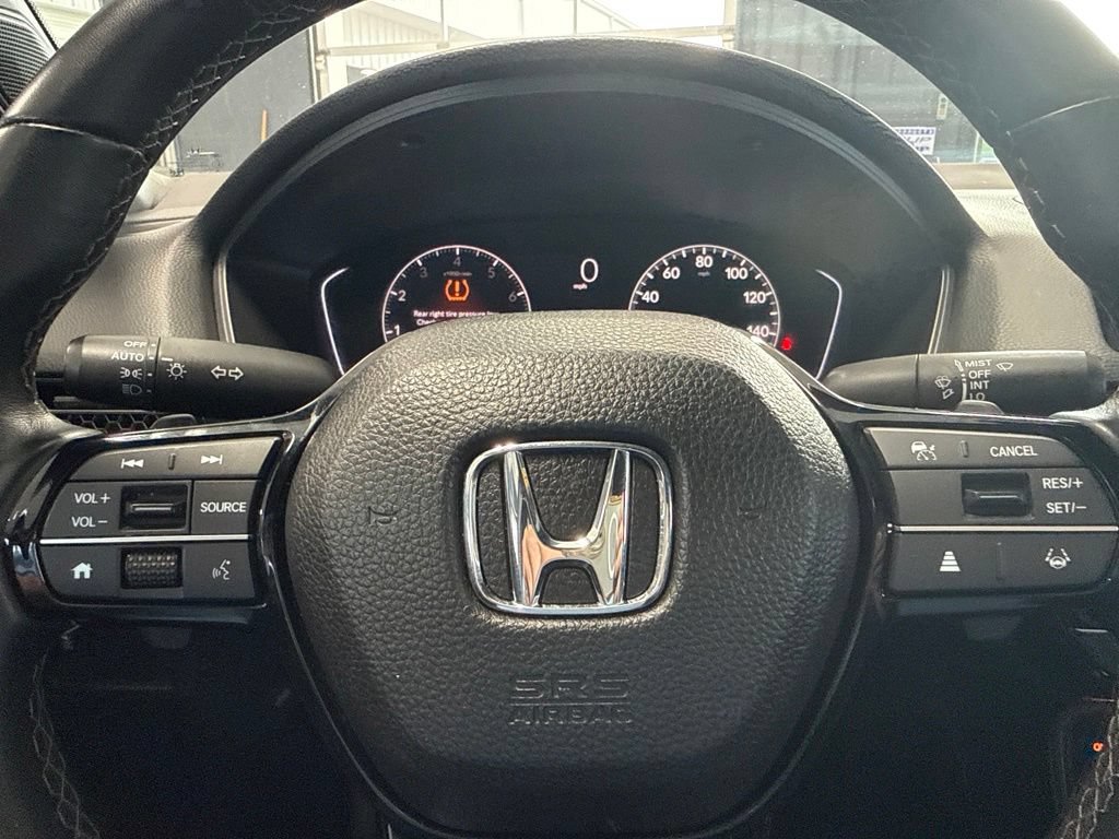 Used 2025 Honda Civic Sport image 25
