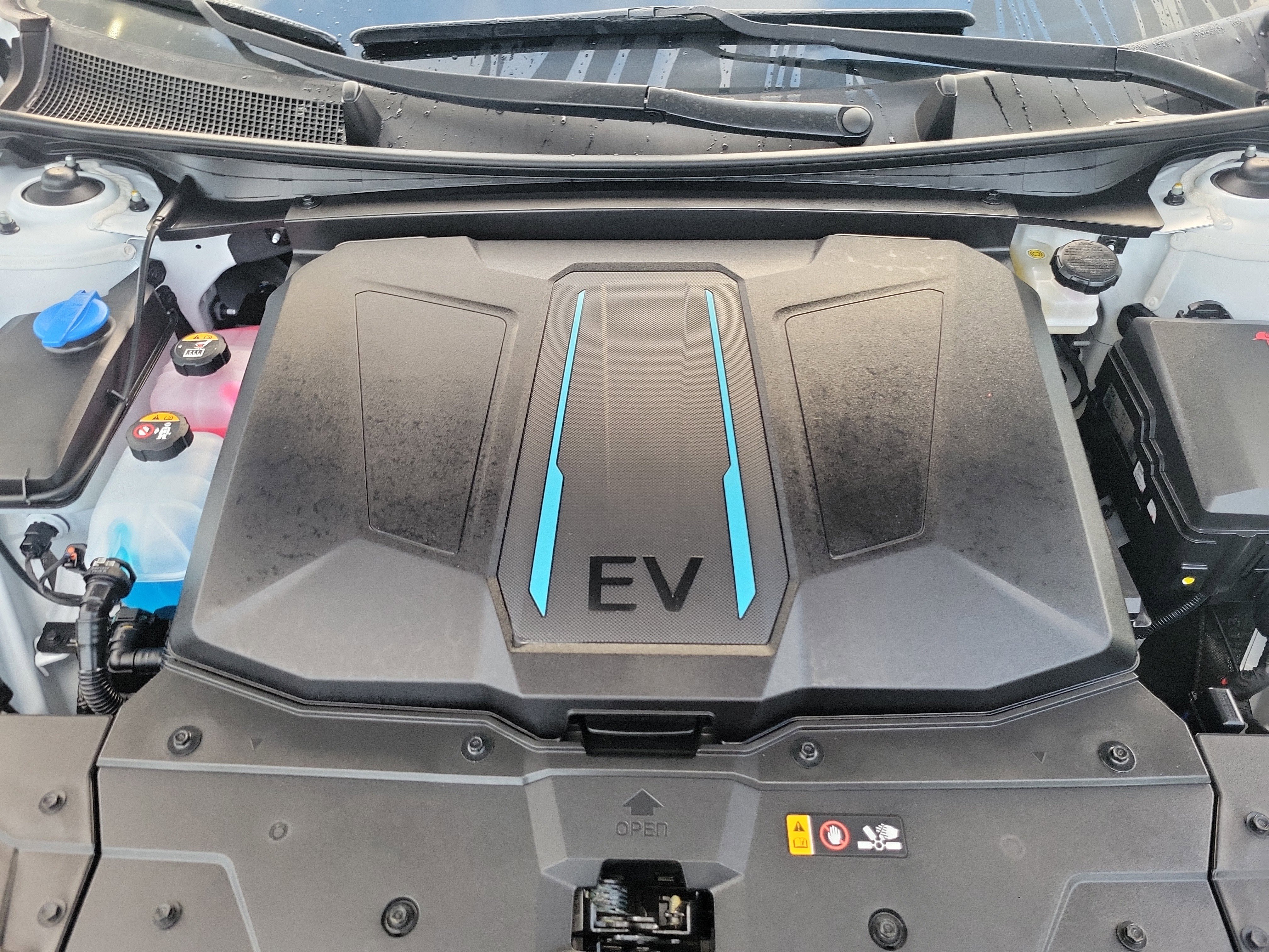 Used 2024 Hyundai Ioniq 5 SE image 23