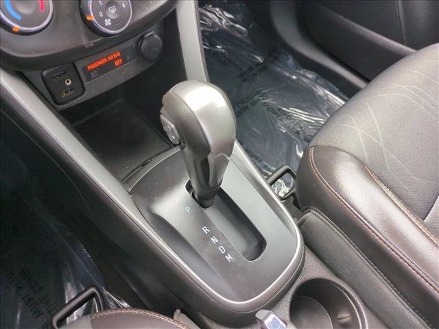 Used 2021 Chevrolet Trax LT AWD/4WD image 12