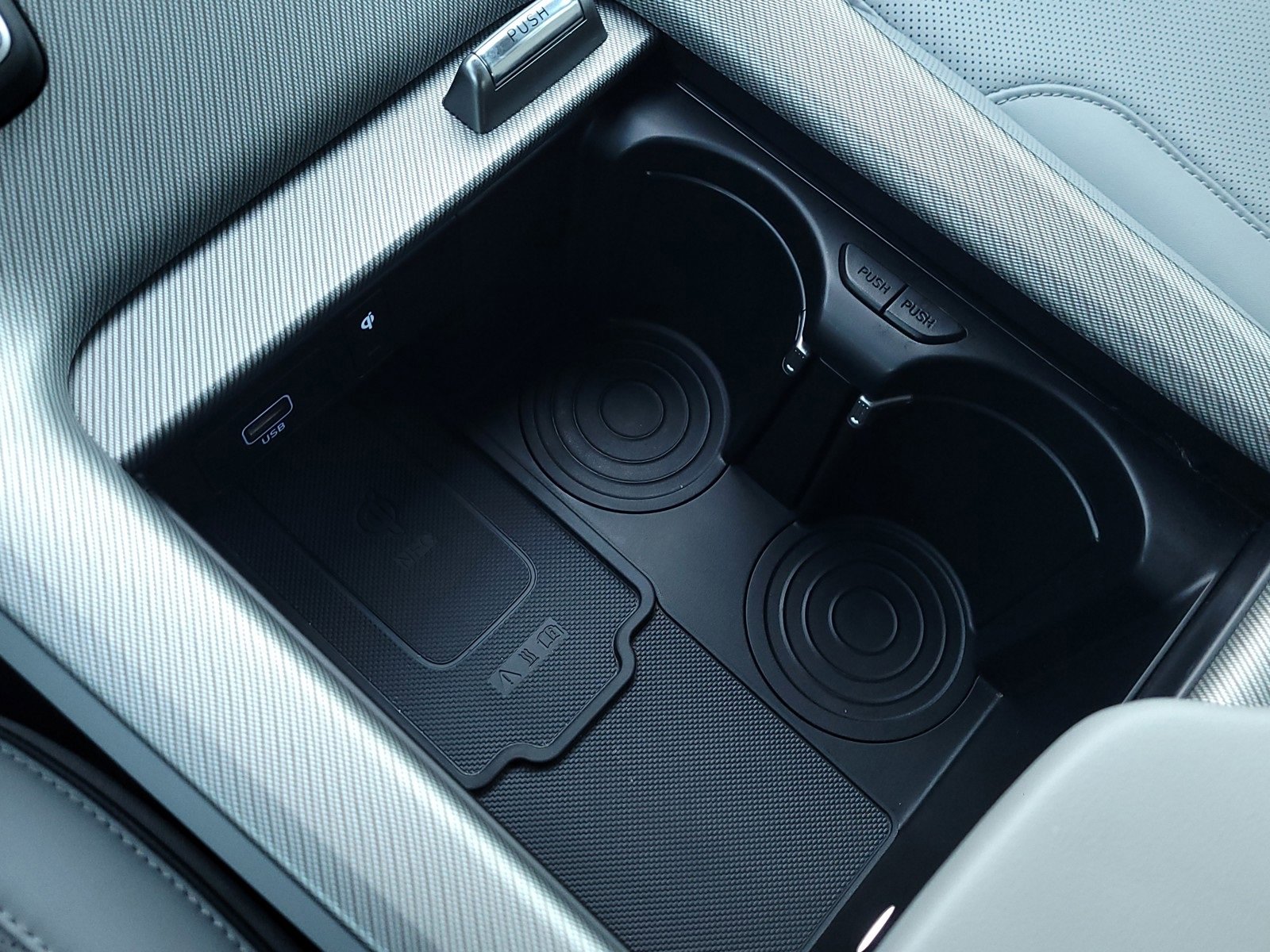 Used 2024 Hyundai Palisade SEL image 19