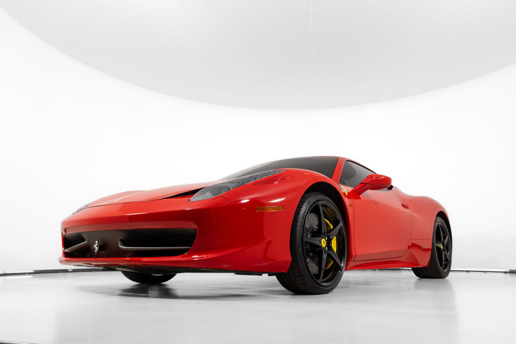 Used 2013 Ferrari 458 Italia Coupe RWD image 11