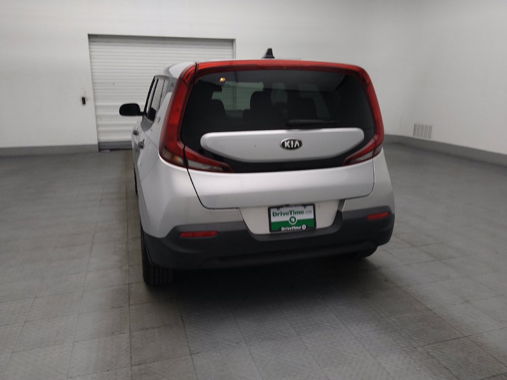 Used 2021 Kia Soul LX FWD image 6