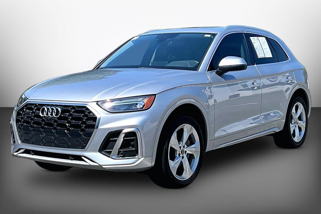 Used 2022 Audi Q5 2.0T Premium Plus w/ Premium Plus Package AWD/4WD image 4