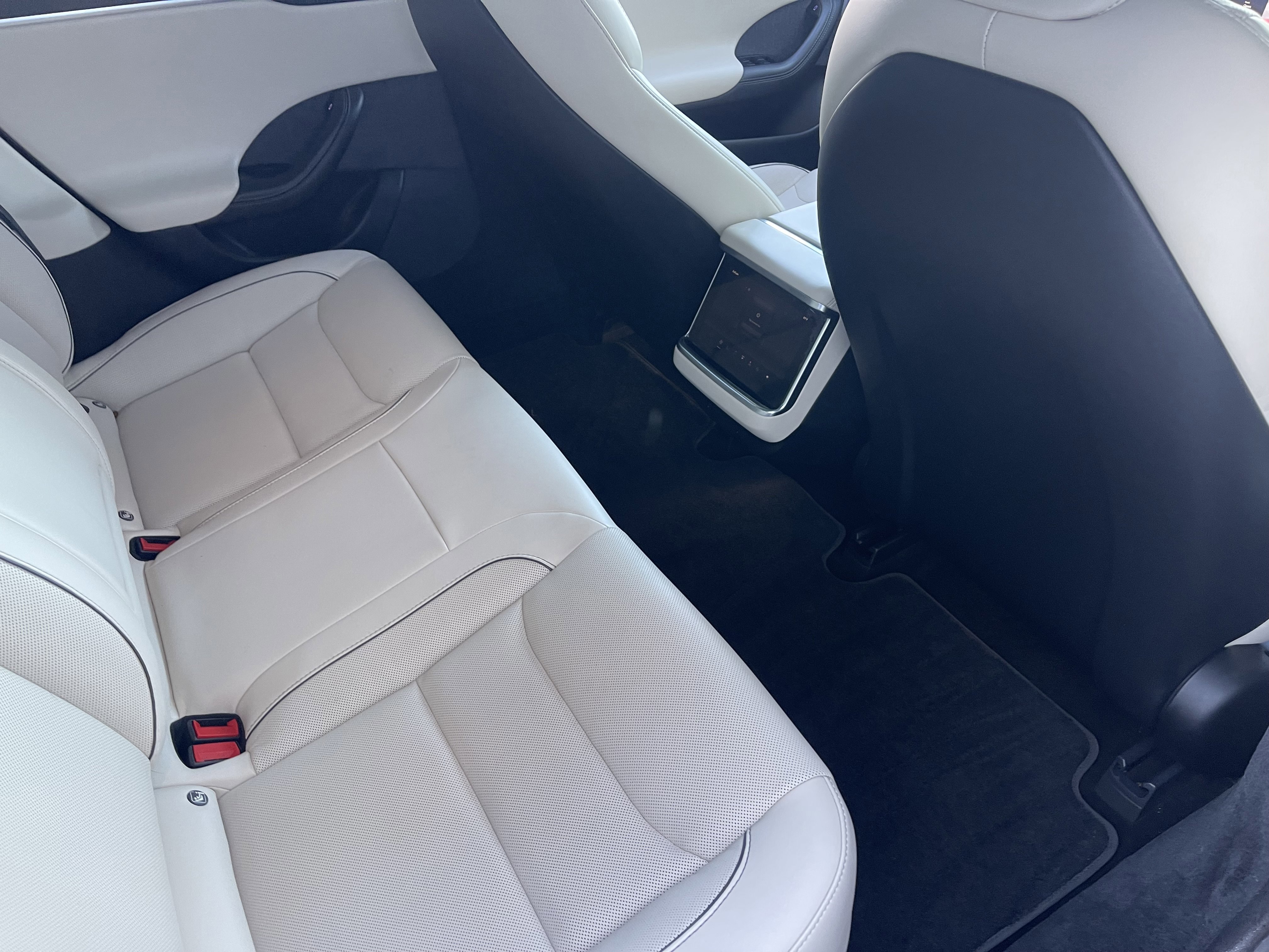 Used 2021 Tesla Model S Plaid image 24