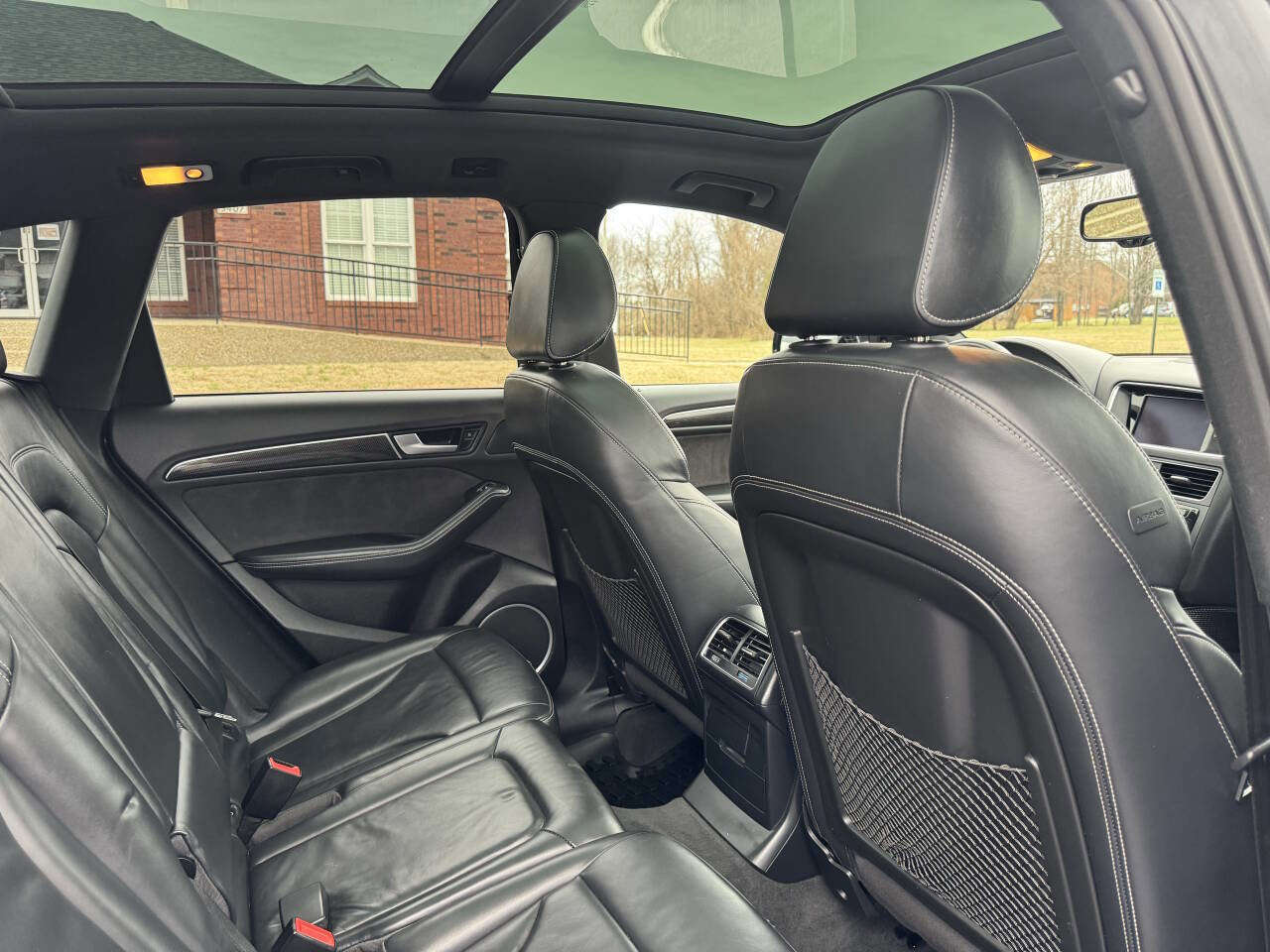 Used 2017 Audi SQ5 Premium Plus w/ Technology Package image 17