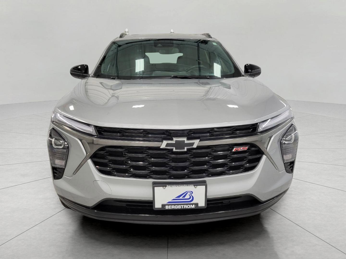 Used 2024 Chevrolet Trax RS w/ Sunroof Package FWD image 14