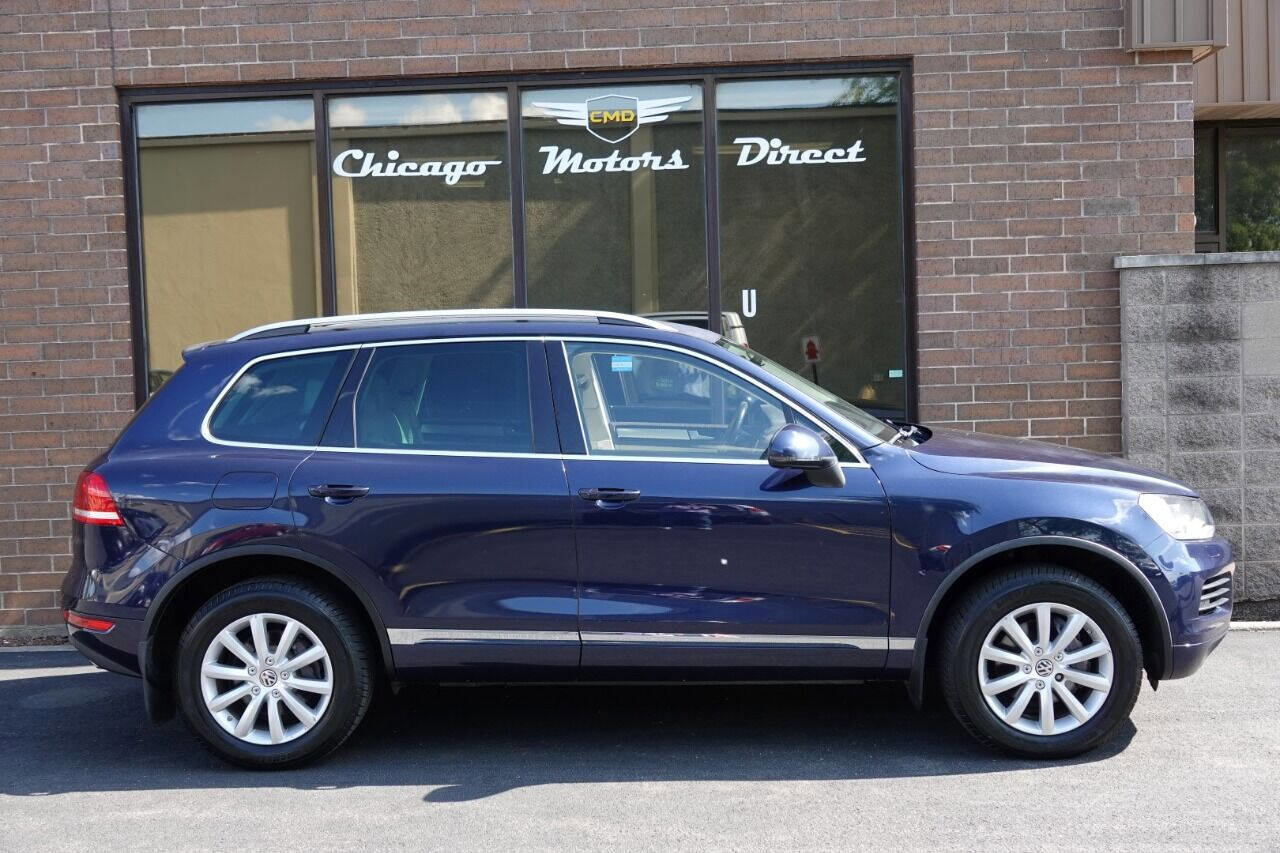 Used 2012 Volkswagen Touareg Sport image 16