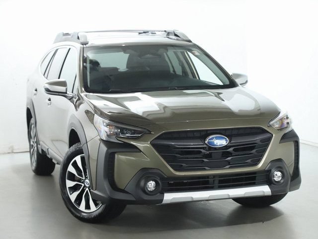 Used 2024 Subaru Outback Touring AWD/4WD image 2
