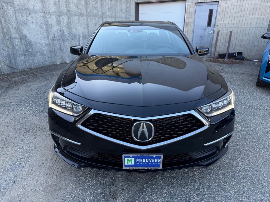 Used 2018 Acura RLX w/ Technology Package image 9