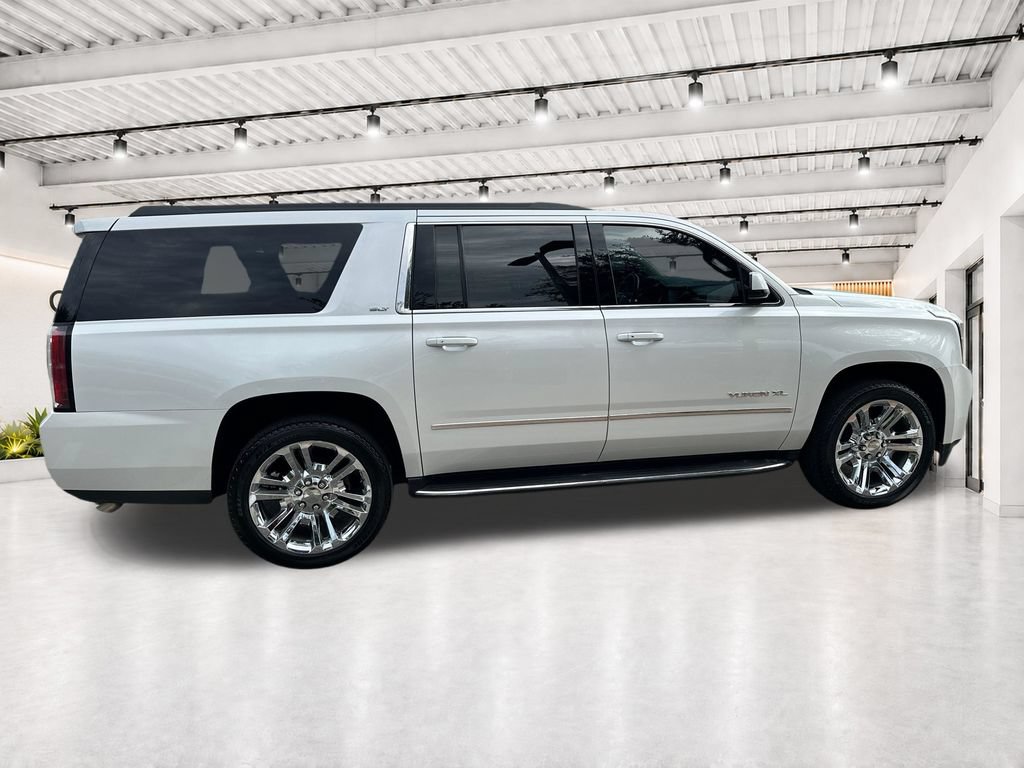 Used 2020 GMC Yukon XL SLT w/ Premium Edition RWD image 11