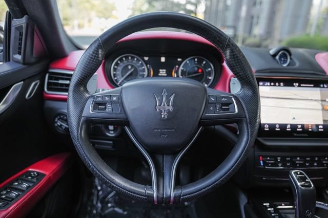 Used 2023 Maserati Ghibli Modena RWD image 29