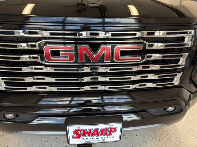 Used 2023 GMC Canyon Denali AWD/4WD image 12