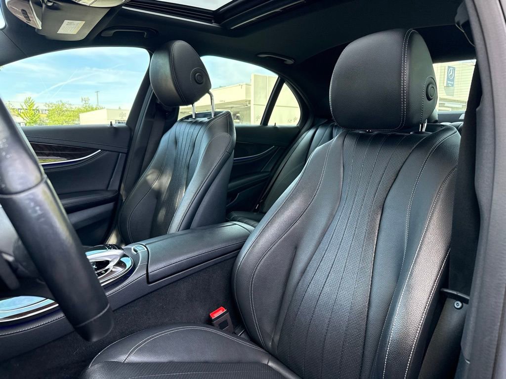 Used 2020 Mercedes-Benz E 450 4MATIC Sedan w/ Parking Assistance Package image 13