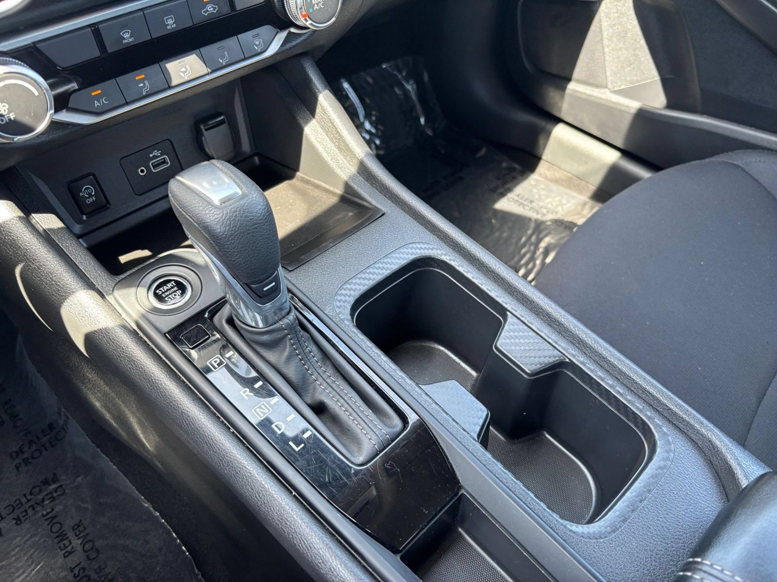 Used 2025 Nissan Sentra S FWD image 41