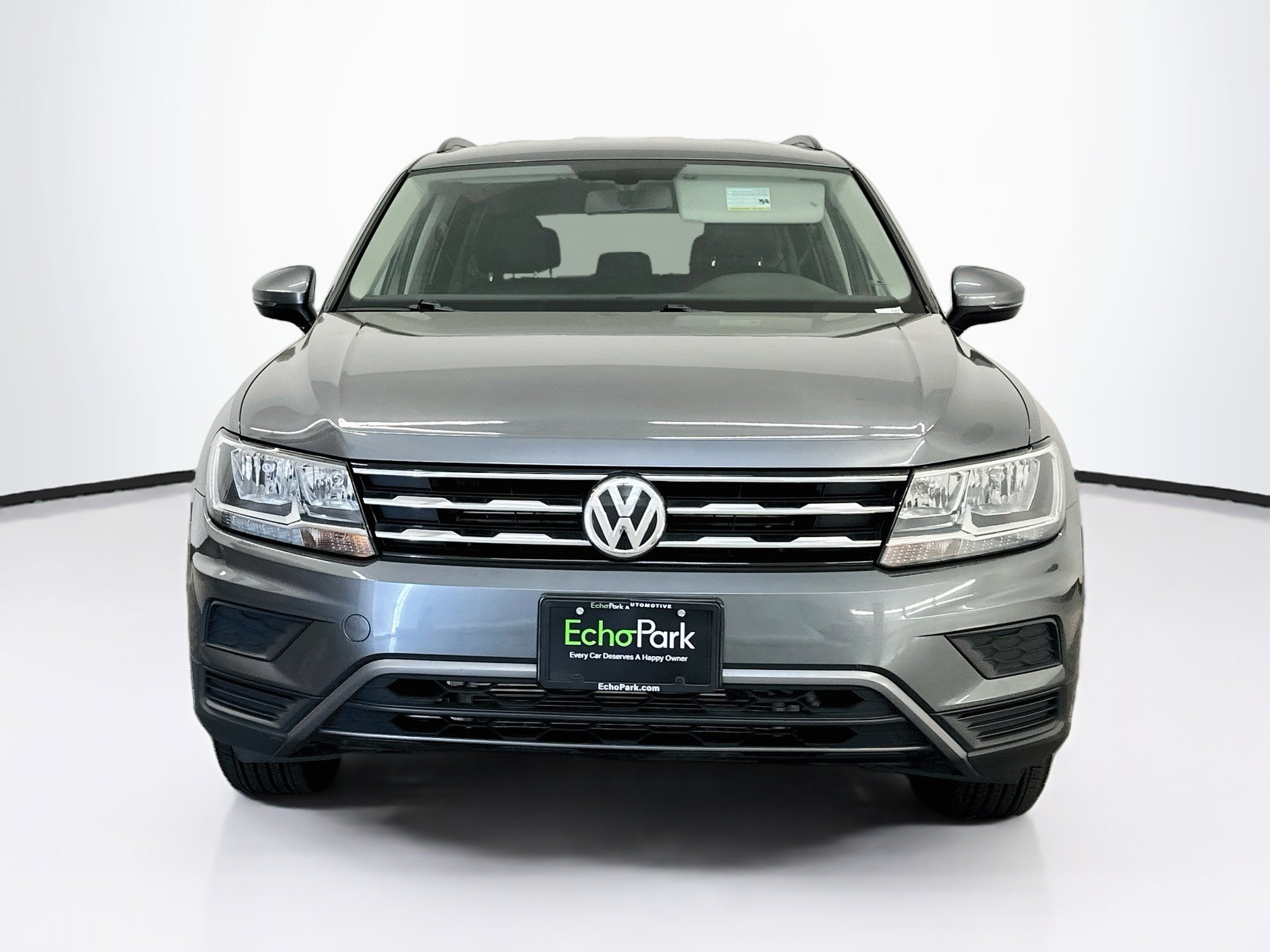Used 2019 Volkswagen Tiguan SE AWD/4WD image 2