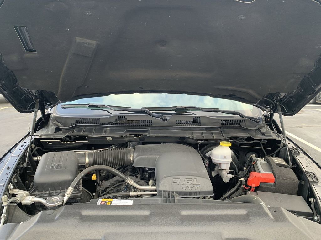 Used 2024 RAM 1500 Classic SLT image 17