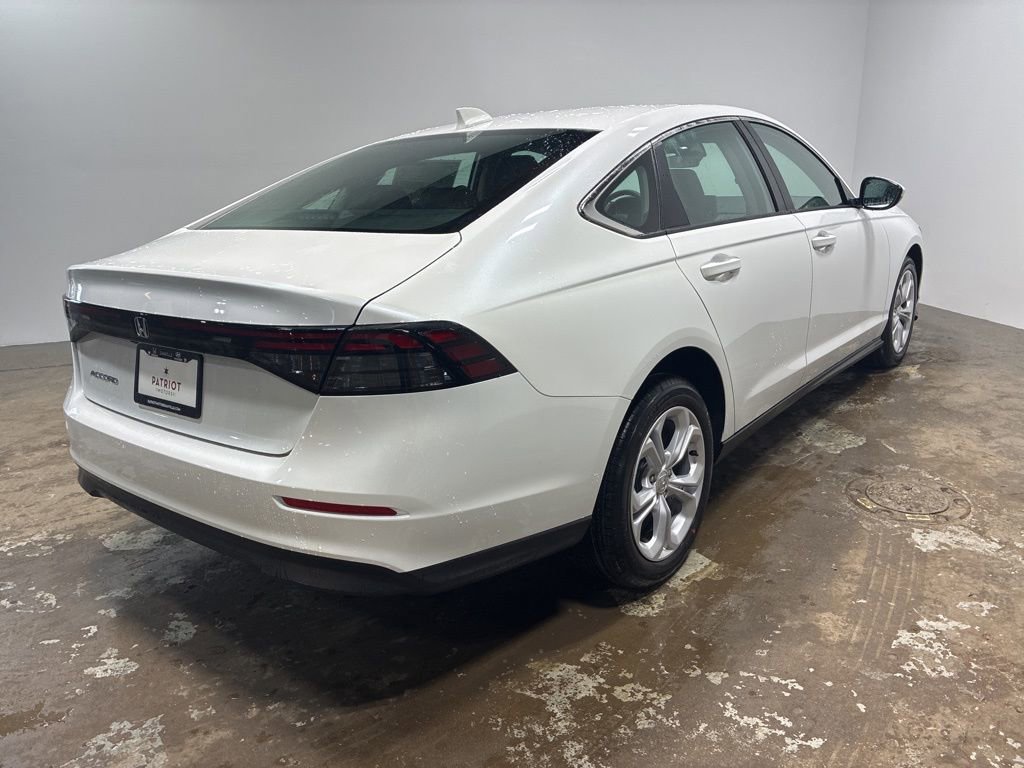 New 2025 Honda Accord LX image 8