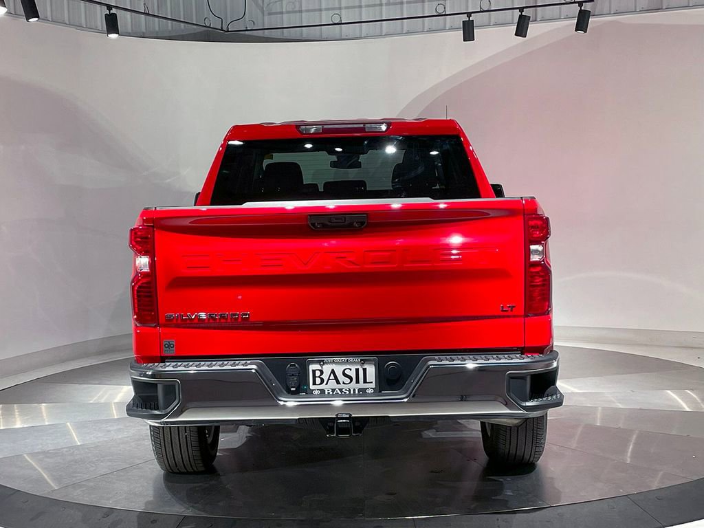 Used 2024 Chevrolet Silverado 1500 LT image 12