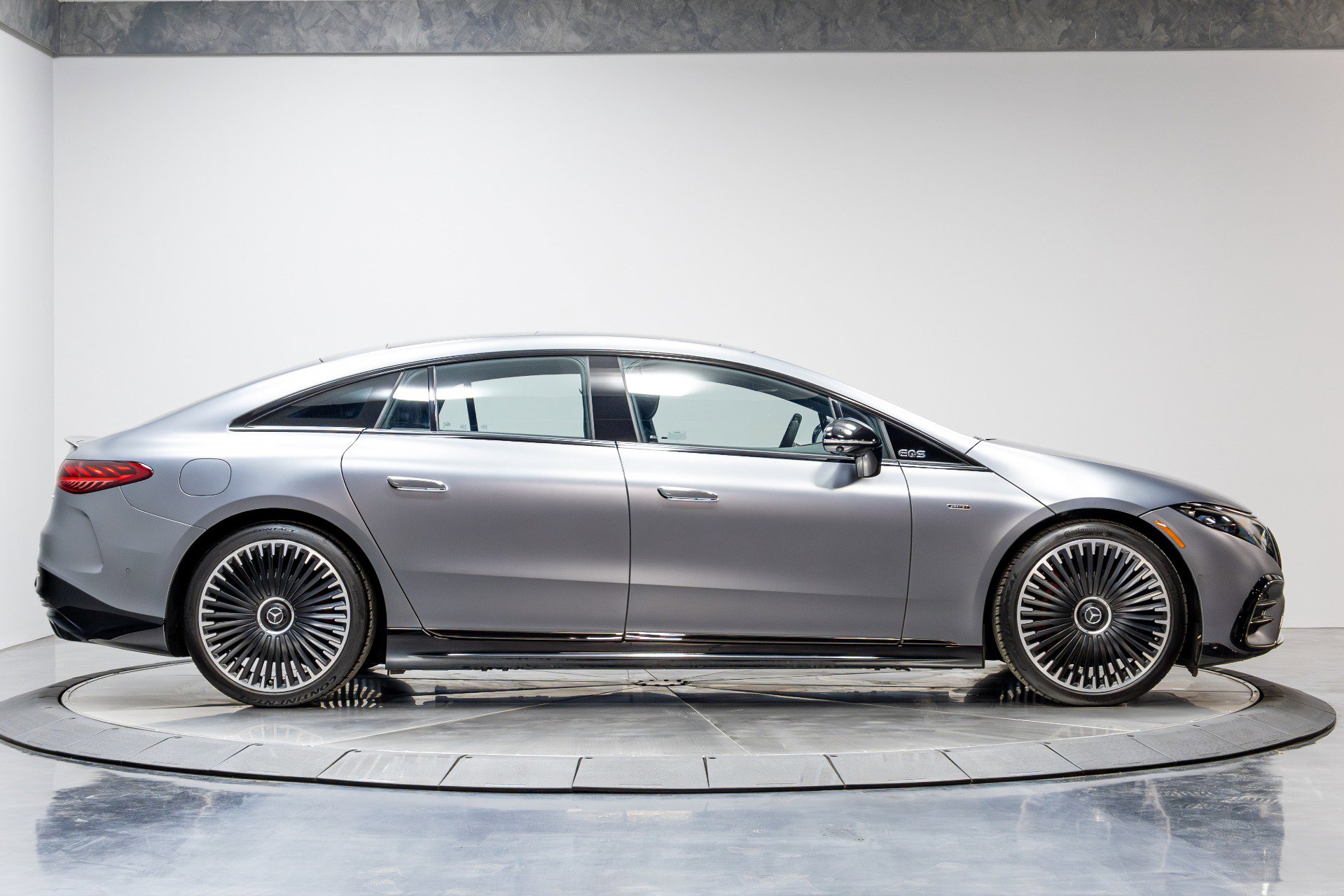 Used 2023 Mercedes-Benz EQS AMG 4MATIC image 18