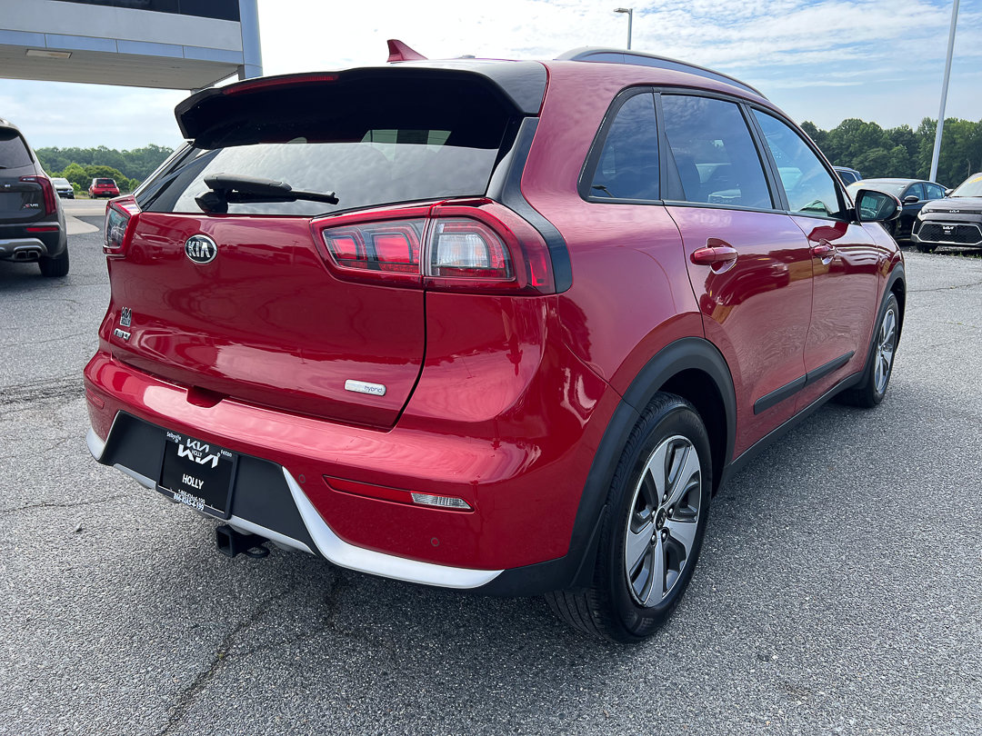 Used 2019 Kia Niro EX w/ Option Group 040 FWD image 6
