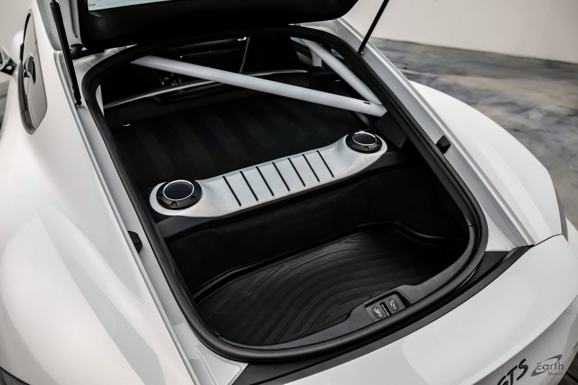 Used 2019 Porsche 718 Cayman GTS RWD image 96