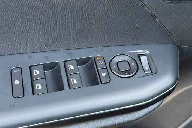 New 2026 Kia K4 FWD image 12
