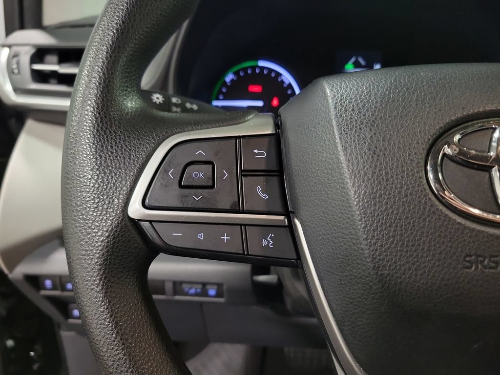 Used 2021 Toyota Sienna LE AWD/4WD image 23