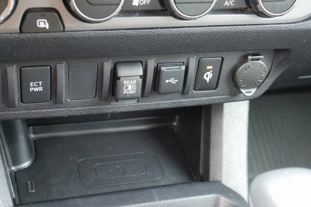 Used 2023 Toyota Tacoma TRD Sport image 23