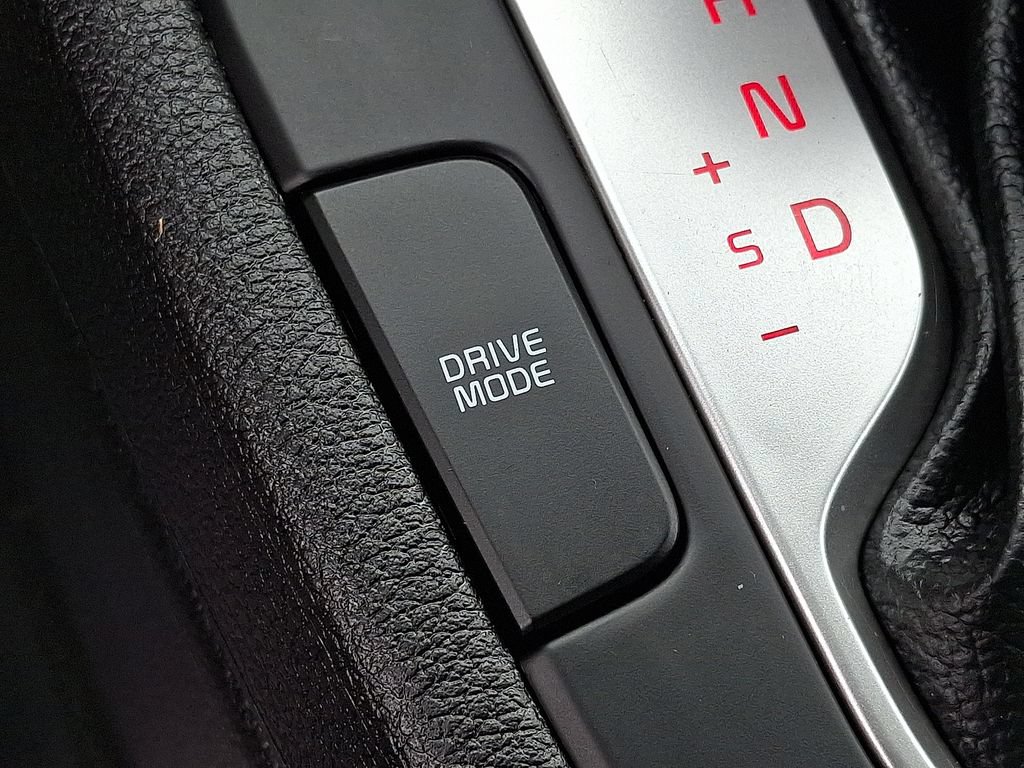 Used 2023 Kia Forte LXS FWD image 22