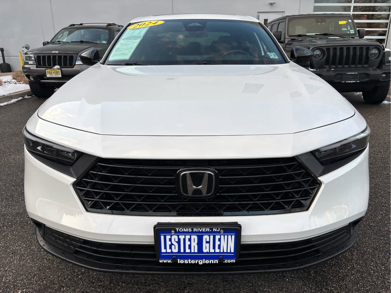 Used 2024 Honda Accord Sport image 4