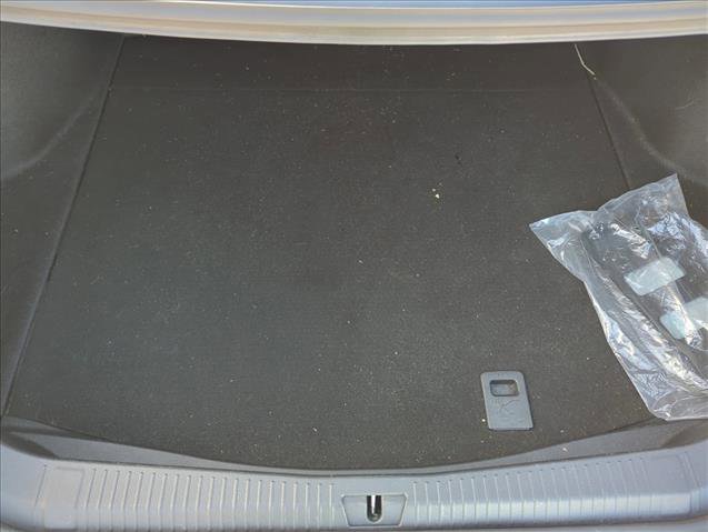 Used 2021 Toyota Avalon Touring image 22