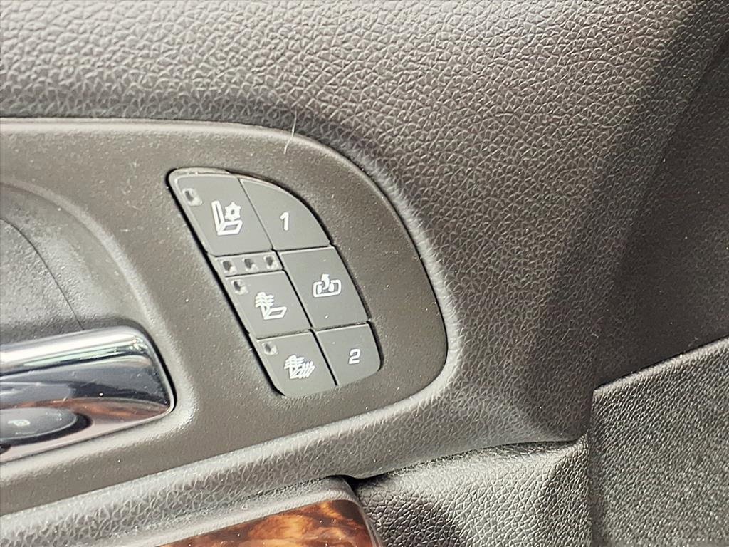 Used 2012 GMC Yukon XL Denali image 18