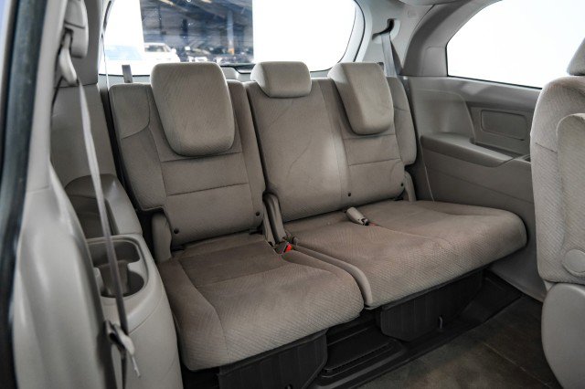 Used 2015 Honda Odyssey LX image 34
