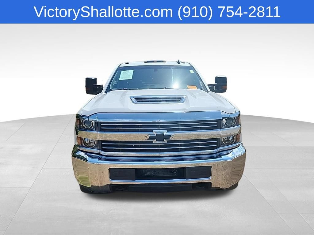 Used 2018 Chevrolet Silverado 3500 W/T w/ WT Convenience Package RWD image 3